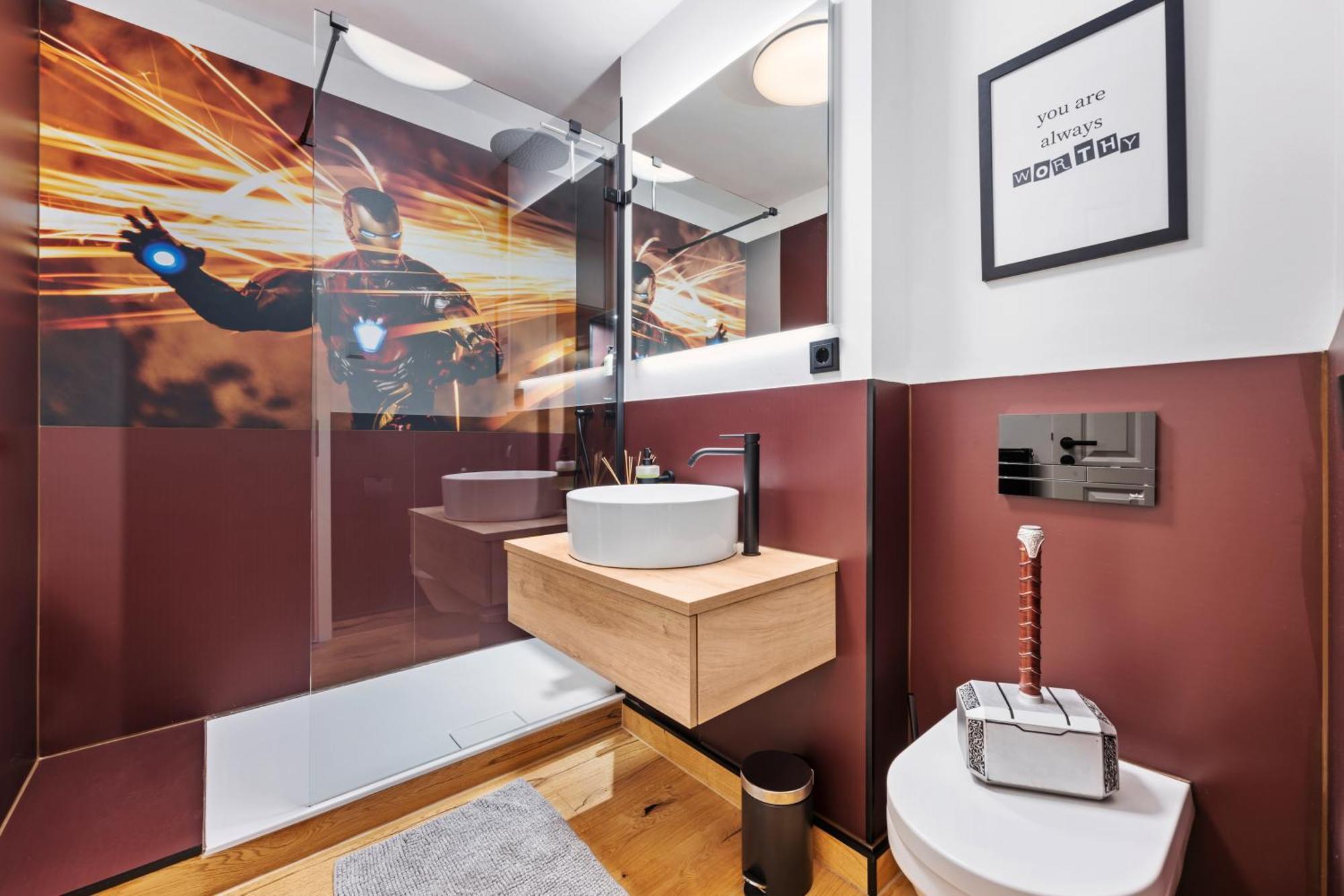 Edler Wohnraum Marvel Mit Balkon, Boxspringbett, Kaffeevollautomat, Lift & Parkplatz *